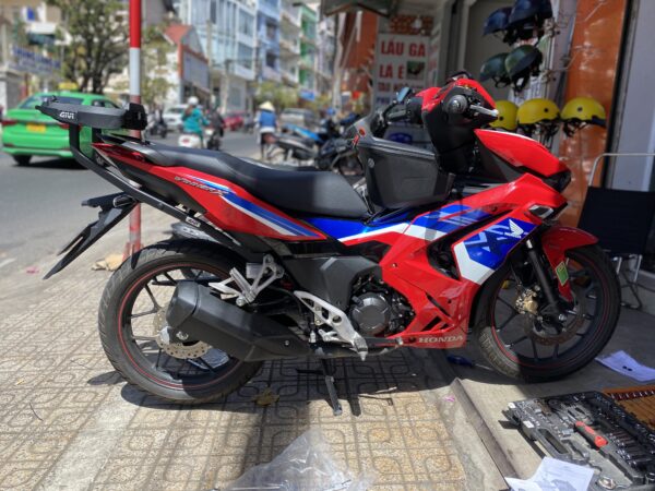 CẢNG GIVI HRX ( S ) WINNER V1 / WINNER X